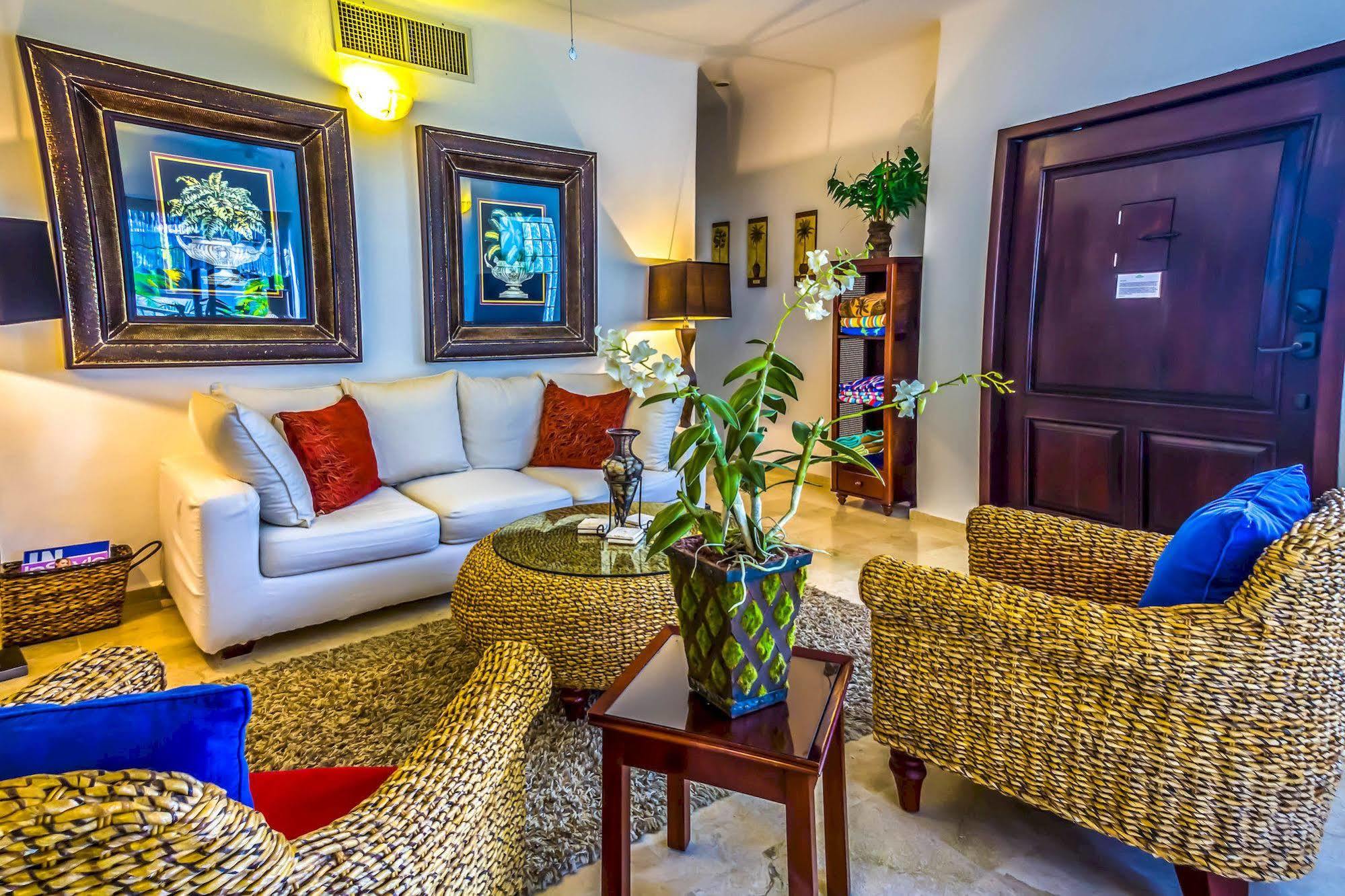Royal Palms By Bvr Lägenhet Playa del Carmen Exteriör bild